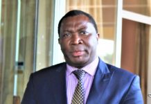 Domitien Ndihokubwayo, ministre des finances et du budget